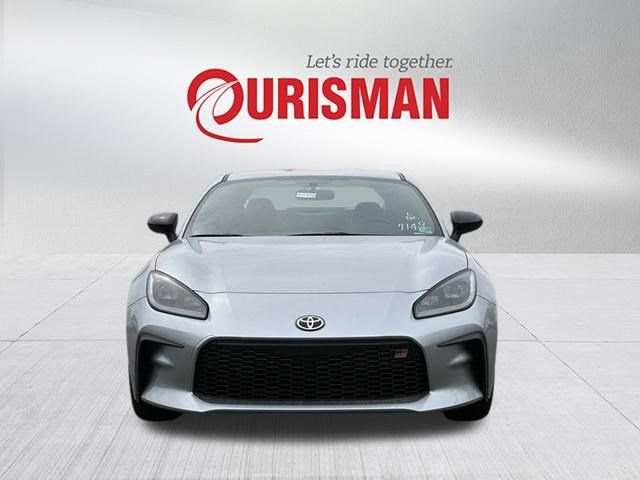 2025 Toyota GR86 Premium