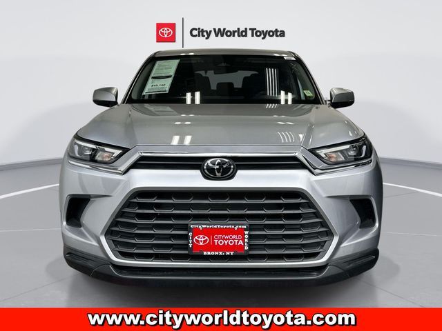2025 Toyota Grand Highlander LE
