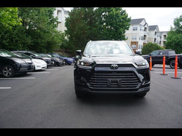 2025 Toyota Grand Highlander Hybrid XLE