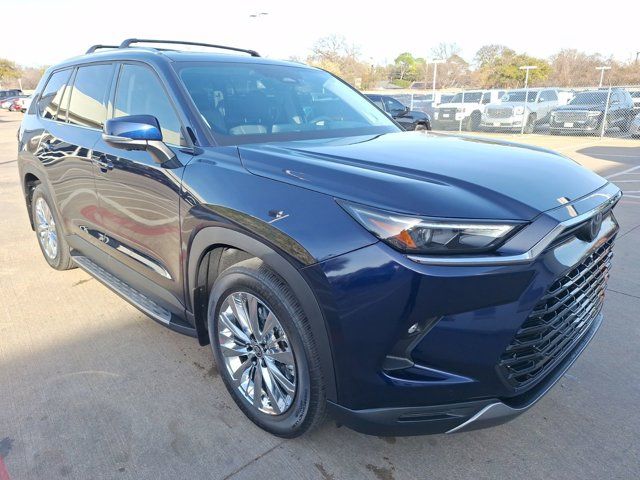 2025 Toyota Grand Highlander Platinum