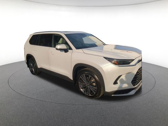 2025 Toyota Grand Highlander Hybrid MAX Platinum