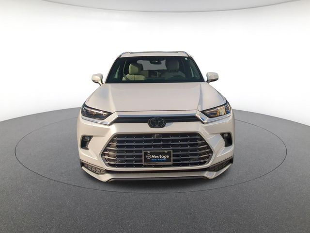 2025 Toyota Grand Highlander Hybrid MAX Platinum