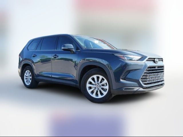 2025 Toyota Grand Highlander Hybrid XLE