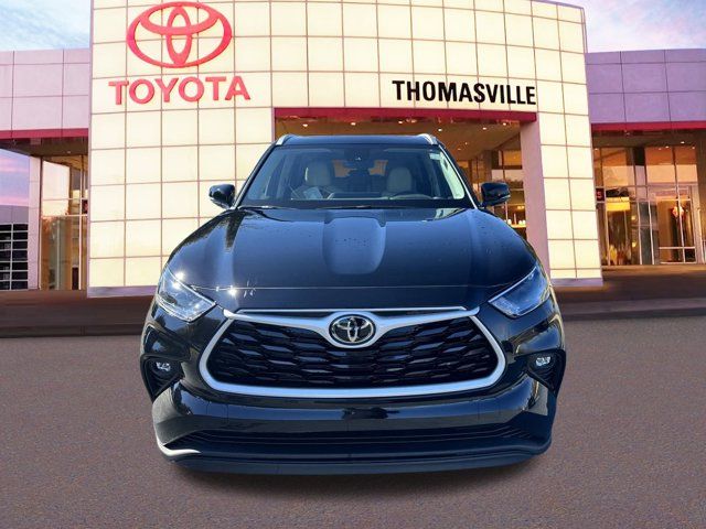 2025 Toyota Highlander 