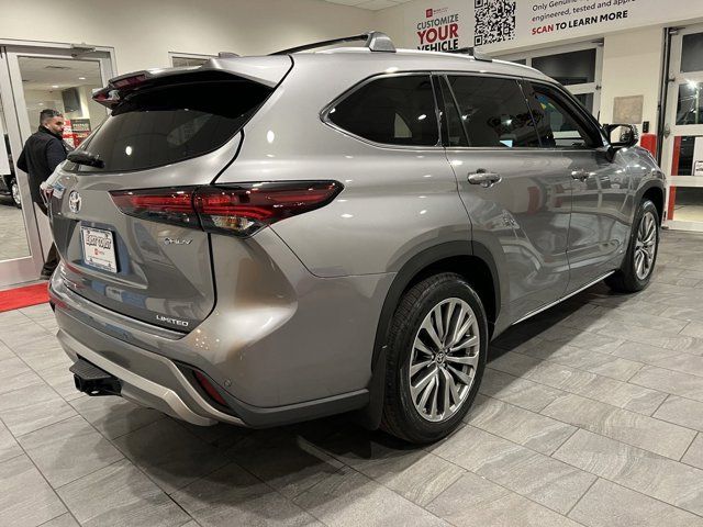 2025 Toyota Highlander Hybrid Limited 25th Edition