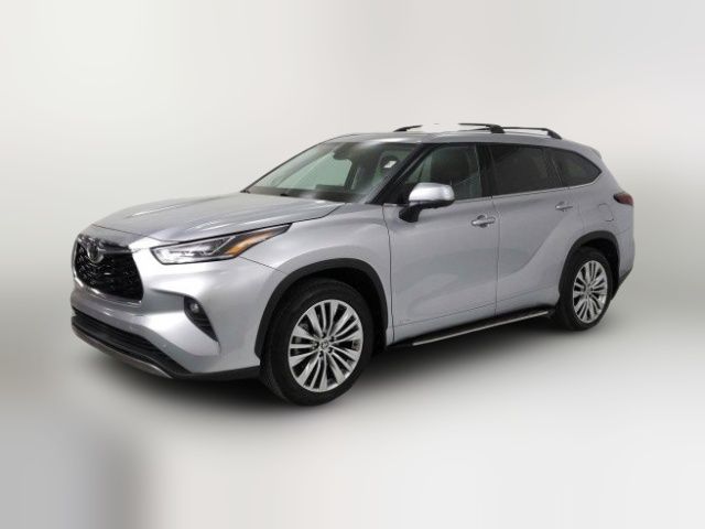 2025 Toyota Highlander Hybrid Platinum