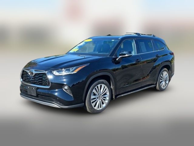 2025 Toyota Highlander Platinum