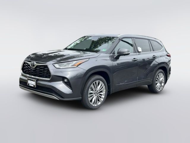 2025 Toyota Highlander Platinum