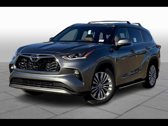 2025 Toyota Highlander Platinum