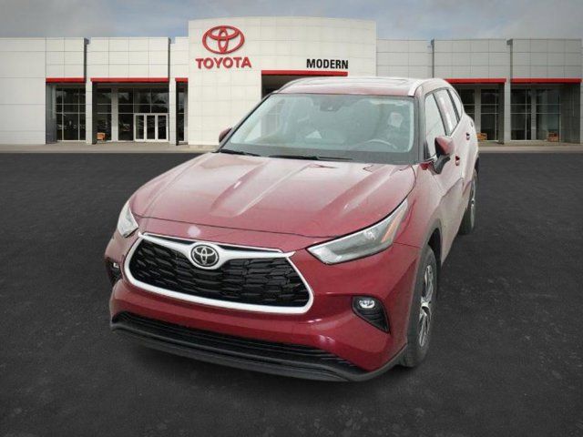 2025 Toyota Highlander XLE