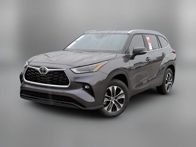 2025 Toyota Highlander XLE
