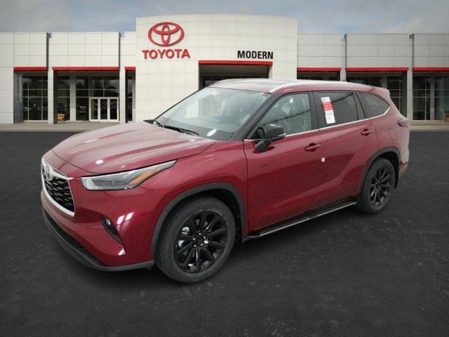2025 Toyota Highlander XLE
