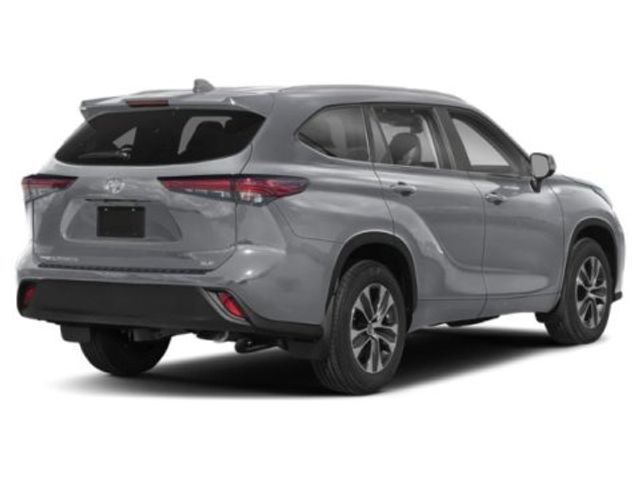 2025 Toyota Highlander XLE