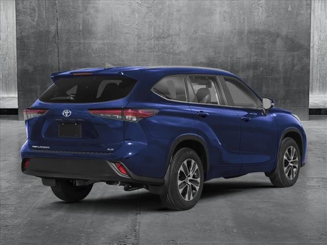 2025 Toyota Highlander XLE