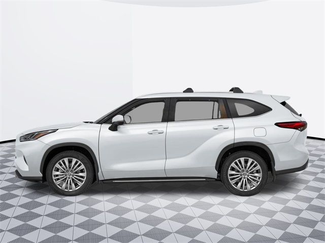 2025 Toyota Highlander XLE