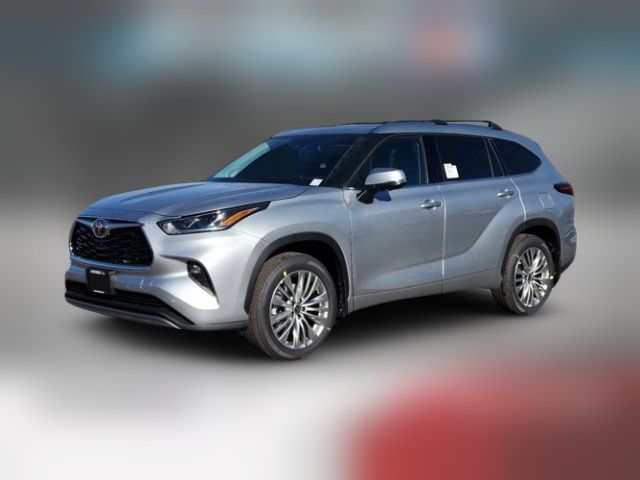 2025 Toyota Highlander Platinum