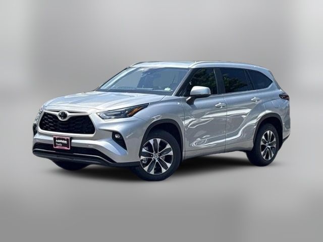 2025 Toyota Highlander XLE