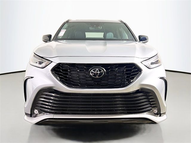 2025 Toyota Highlander XSE