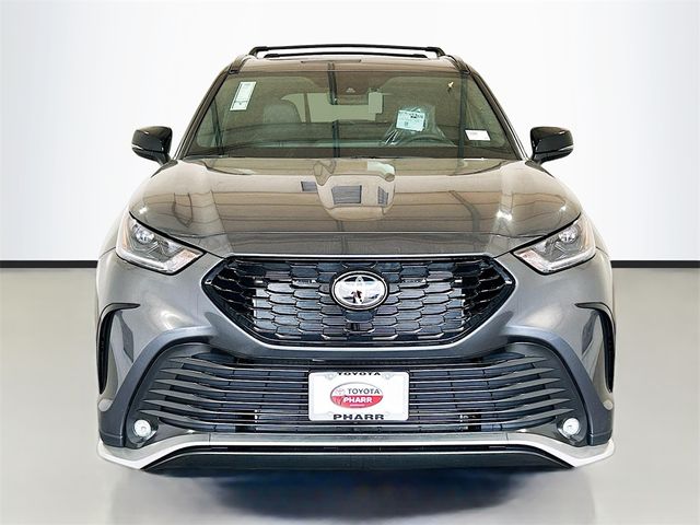 2025 Toyota Highlander XSE