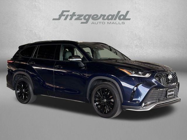 2025 Toyota Highlander XSE