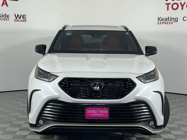 2025 Toyota Highlander XSE