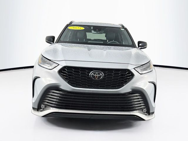 2025 Toyota Highlander XSE