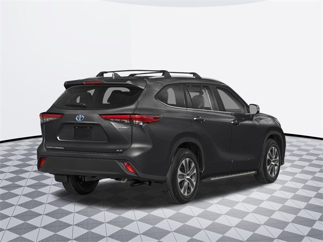 2025 Toyota Highlander Hybrid XLE Nightshade