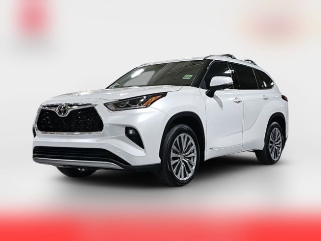 2025 Toyota Highlander Hybrid XLE