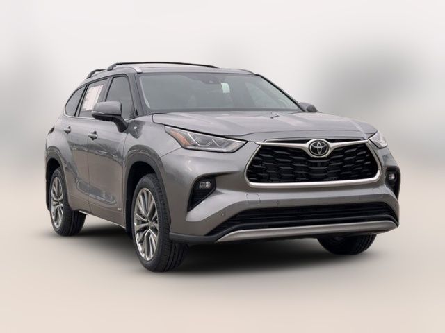 2025 Toyota Highlander Hybrid Limited 25th Edition