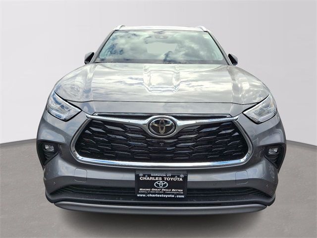 2025 Toyota Highlander Hybrid Limited 25th Edition