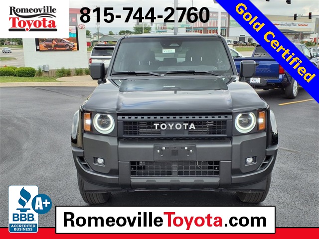 Apple - ルワン 2025 Toyota Land Cruiser Base | Bloomington, IL 61701 | Cruz.com