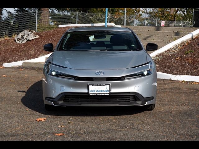 2025 Toyota Prius LE