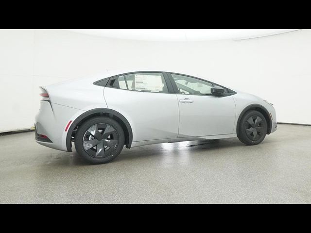 2025 Toyota Prius LE