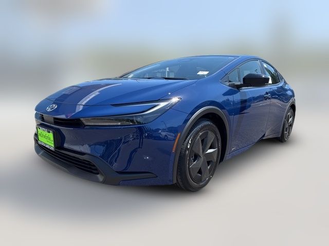 2025 Toyota Prius LE