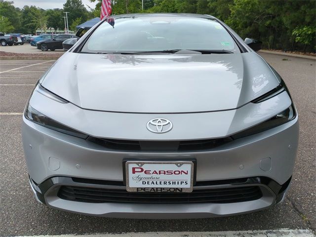2025 Toyota Prius XLE