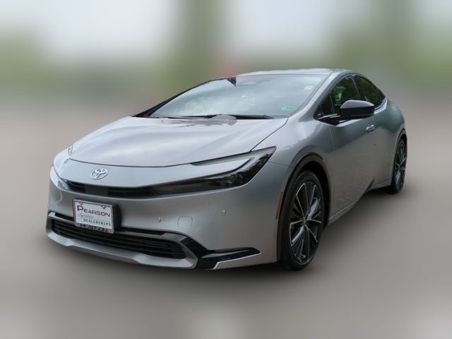 2025 Toyota Prius XLE