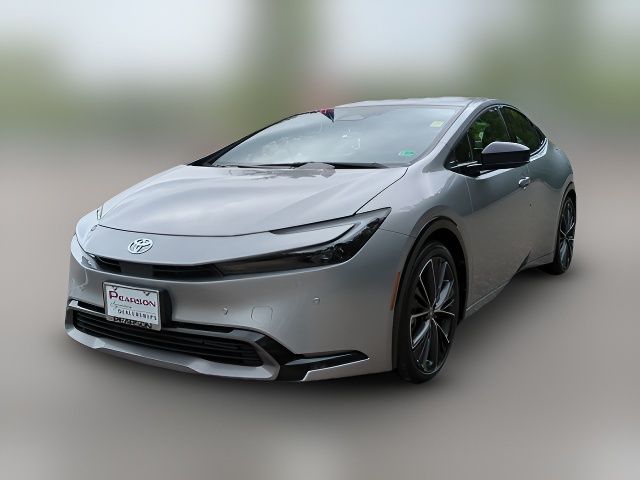 2025 Toyota Prius XLE