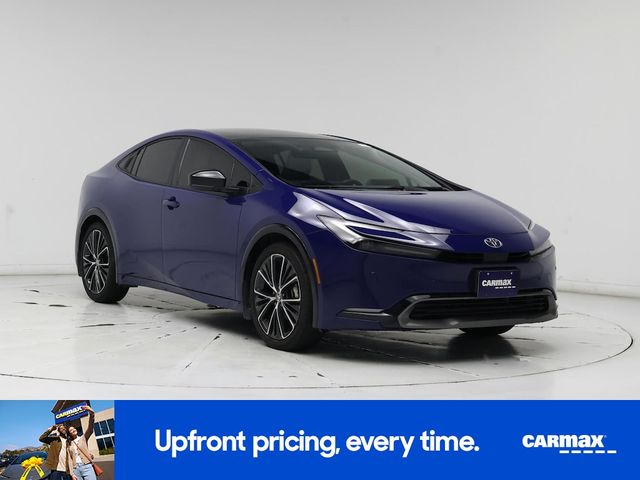 2025 Toyota Prius XLE
