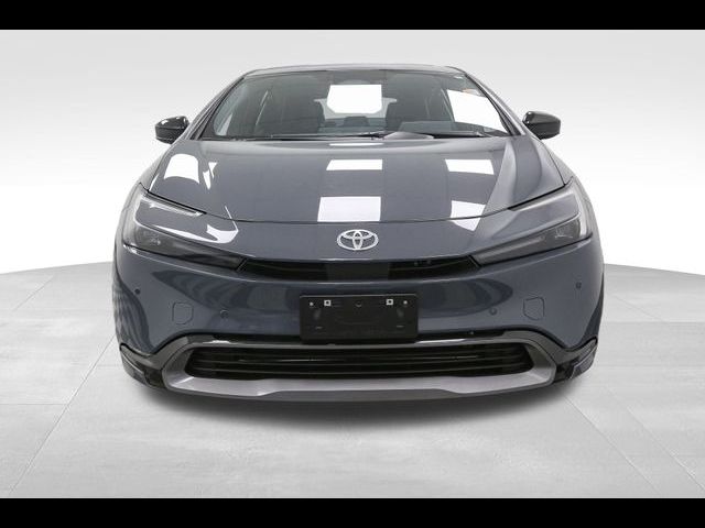 2025 Toyota Prius XLE