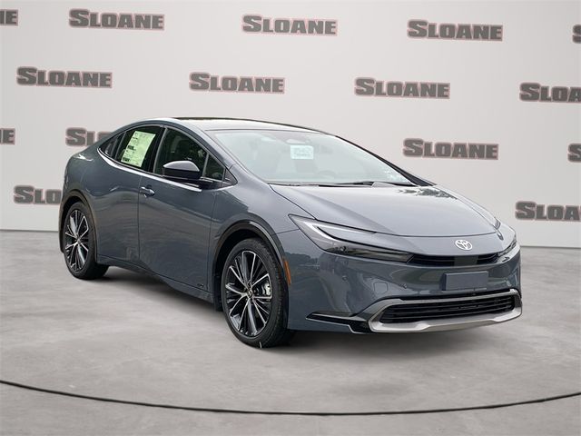 2025 Toyota Prius XLE