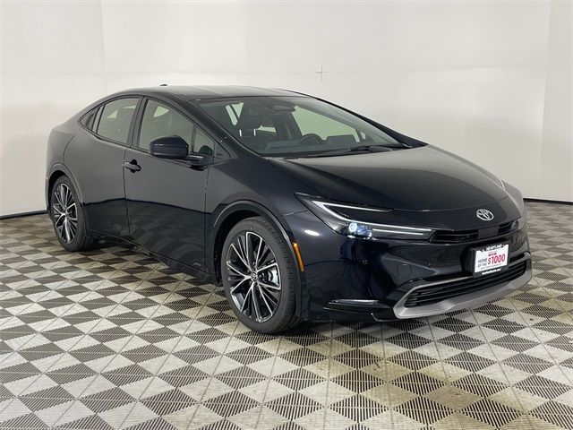 2025 Toyota Prius XLE