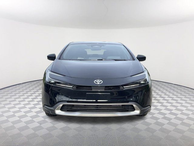 2025 Toyota Prius Plug-In Hybrid SE