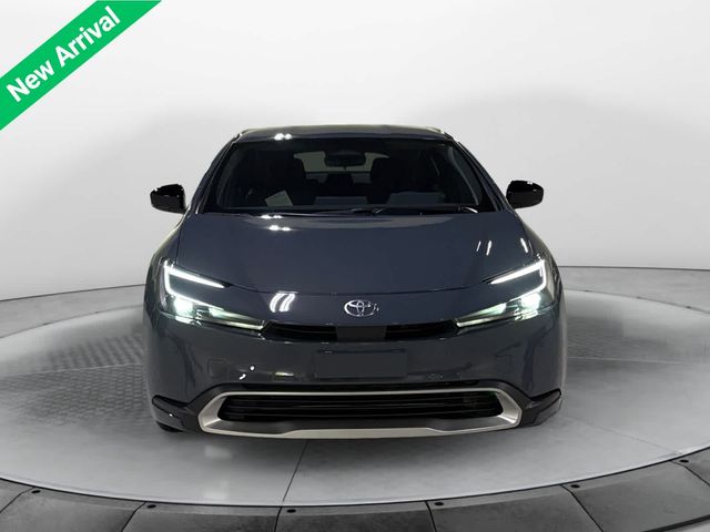2025 Toyota Prius Plug-In Hybrid SE