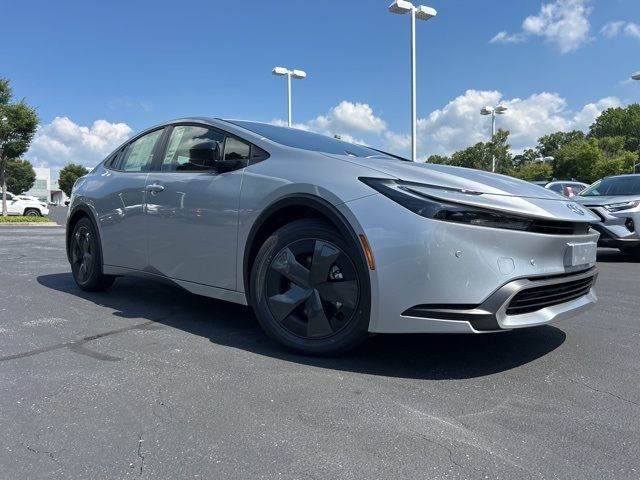 2025 Toyota Prius Plug-In Hybrid SE