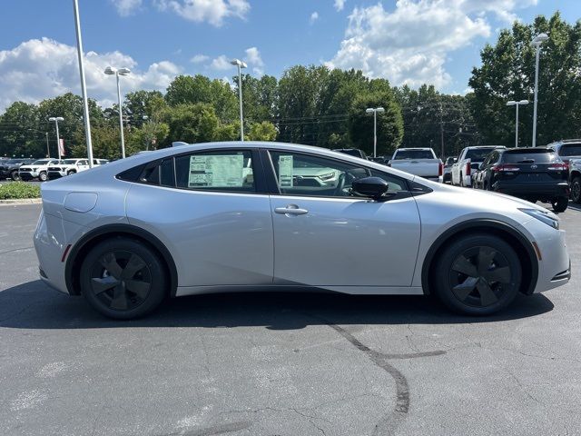 2025 Toyota Prius Plug-In Hybrid SE