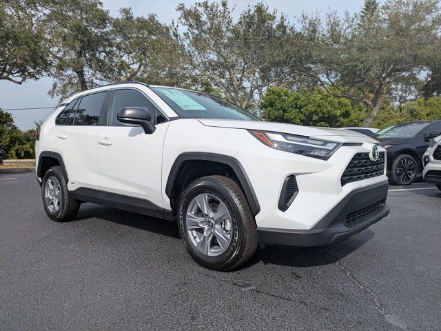 2025 Toyota RAV4 Hybrid LE