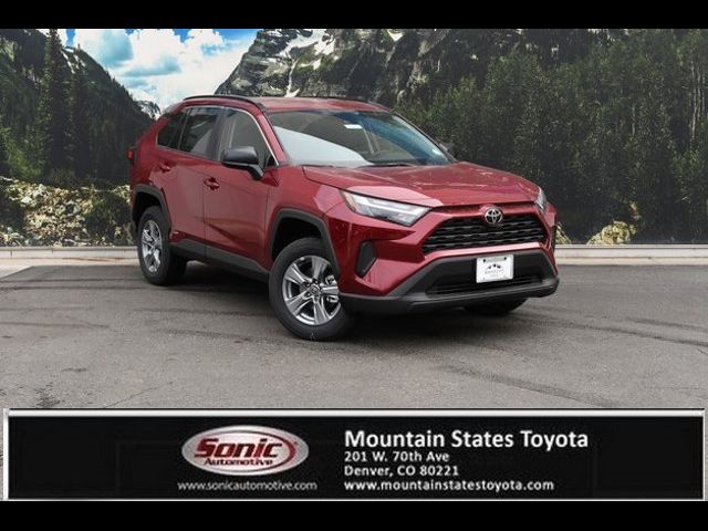 2025 Toyota RAV4 Hybrid LE