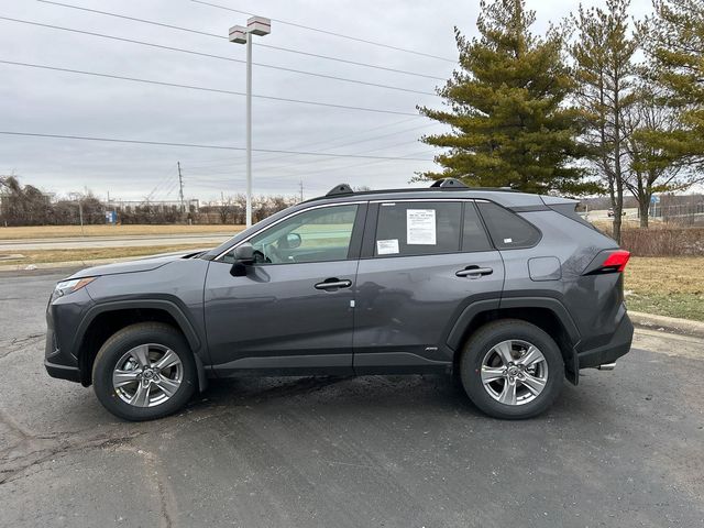 2025 Toyota RAV4 Hybrid LE