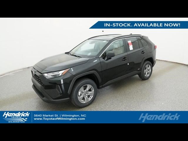 2025 Toyota RAV4 Hybrid LE