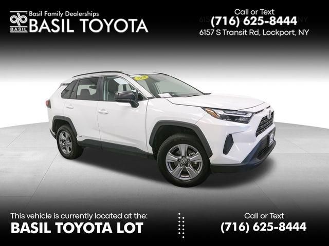 2025 Toyota RAV4 Hybrid LE